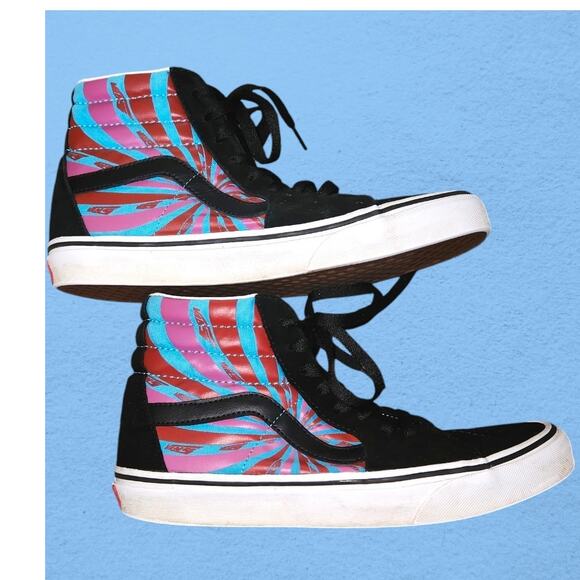 Eye-Catching Vans Sk8-Hi Shoes! - Picture 5 of 7